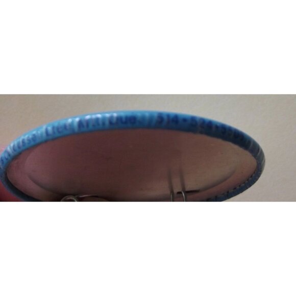 Quebec Pinback Fleur-De-Lis Vtg Button Blue & Beige Round Design Collectible Pin - Picture 7 of 8